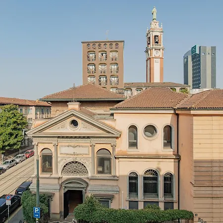 Stayq - Porta Garibaldi Milánó